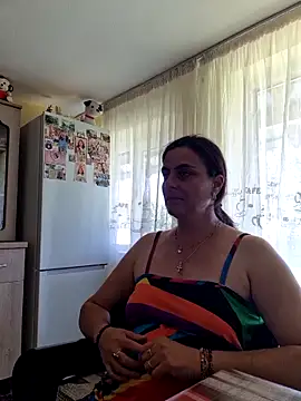 Snapshot of IsabelleCraft chatting on June 10, 12:15 pm IsabelleCraft online show from June 10, 12:15 pm