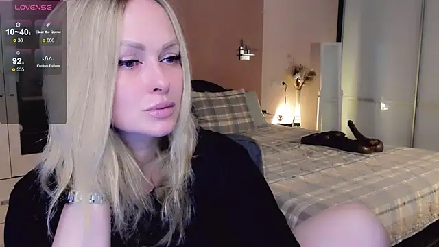 Libby Nora online show from November 7, 9:42 am