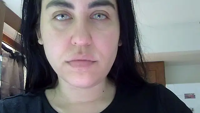 Snapshot of WetFlower69 chatting on May 15, 7:10 pm WetFlower69 online show from May 15, 7:10 pm