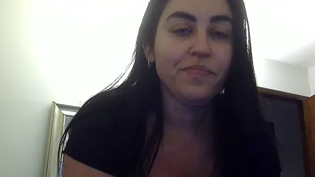 Snapshot of WetFlower69 chatting on May 23, 9:19 pm WetFlower69 online show from May 23, 9:19 pm