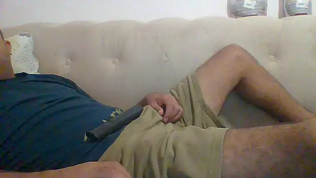 Snapshot of egyman2017 chatting on December 15, 8:13 pm egyman2017 online show from December 15, 8:13 pm