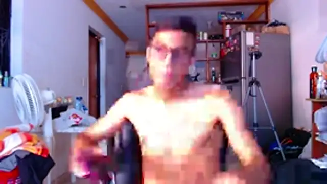 Snapshot of Lion_Grrr chatting on November 20, 2:06 pm Lion Grrr online show from November 20, 2:06 pm