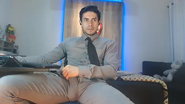 Andrew 4  online show from September 9, 5:29 am