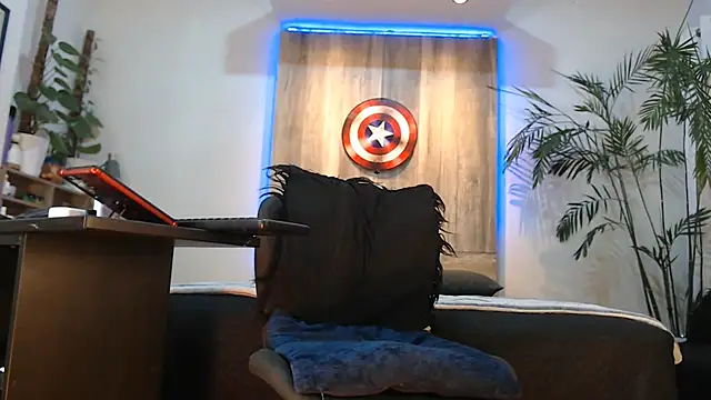Andrew 4  online show from July 25, 2:53 am