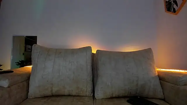 k4y lover online show from January 9, 11:45 pm