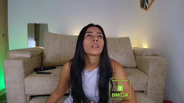 Snapshot of k4y_lover chatting on March 21, 2:05 am k4y lover online show from March 21, 2:05 am