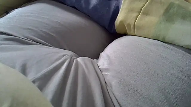 perescam online show from April 18, 1:04 pm