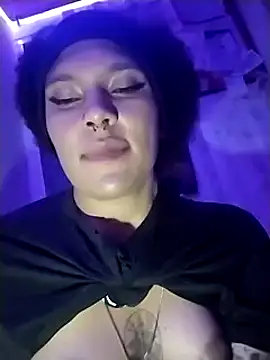 LUNAdeMARTE online show from December 22, 6:17 am