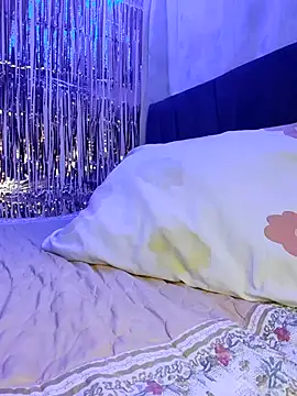 LUNAdeMARTE online show from December 16, 1:43 am