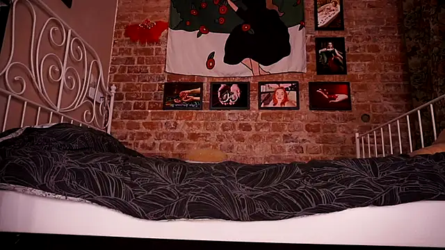 Evelively online show from November 6, 2:45 am