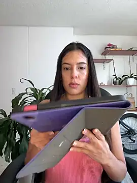 kamivolkano online show from December 4, 4:27 pm