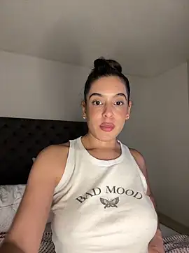 kamivolkano online show from March 23, 3:54 am