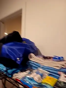 PinkTheHawk online show from April 24, 9:34 am