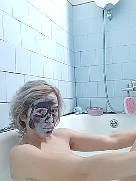 SexxyLety online show from November 2, 7:49 pm