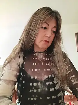 Snapshot of emma_tour chatting on May 30, 7:33 pm emma tour online show from May 30, 7:33 pm