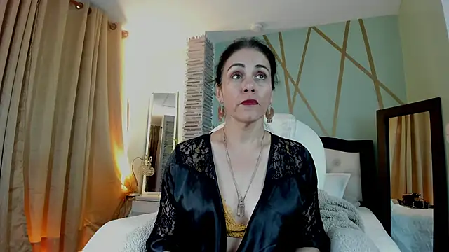 girasol walton online show from January 21, 3:32 pm