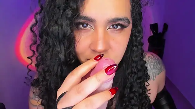Snapshot of Amber_smith20 chatting on May 15, 11:34 pm Amber smith20 online show from May 15, 11:34 pm