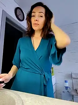 EvaXOAir online show from December 17, 4:34 am