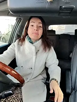 EvaXOAir online show from March 31, 4:24 am