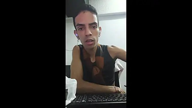 Phillip Smith online show from October 26, 12:05 am