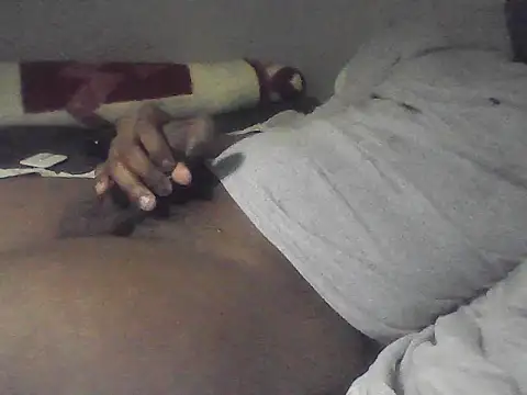 Snapshot of DanielKeys chatting on January 15, 7:28 pm DanielKeys online show from January 15, 7:28 pm