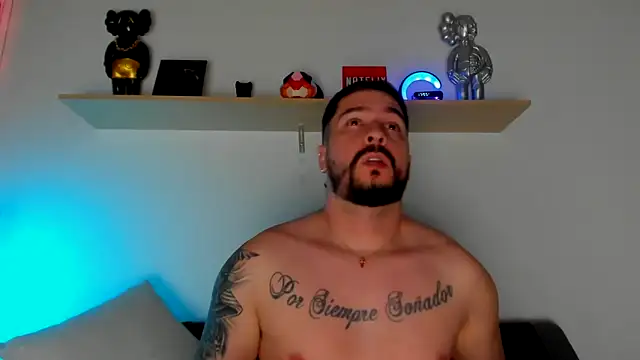 camilo restrepo21 online show from February 26, 10:53 pm