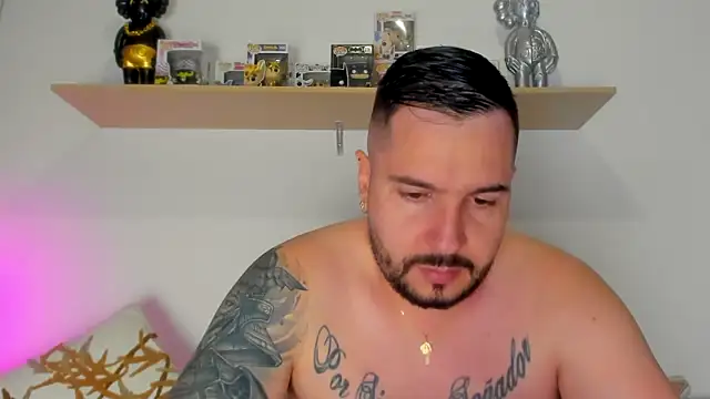 camilo restrepo21 online show from November 11, 1:05 am