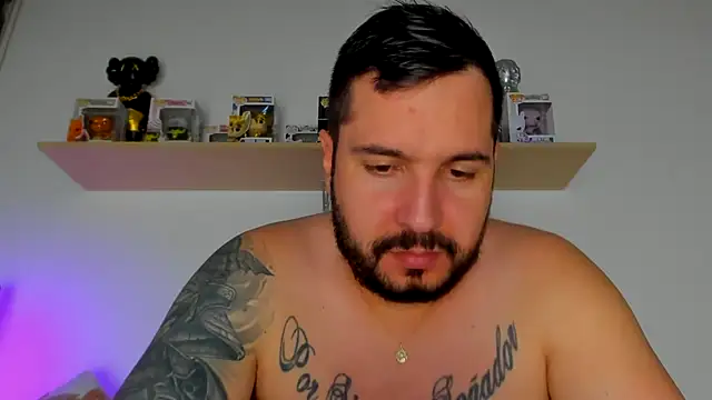 camilo restrepo21 online show from February 15, 12:07 am