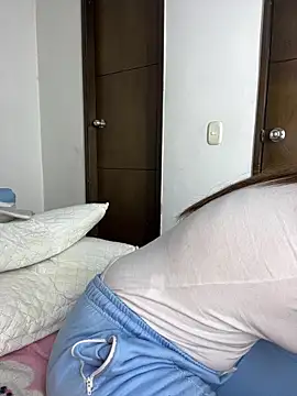 sandylau online show from October 2, 12:34 pm