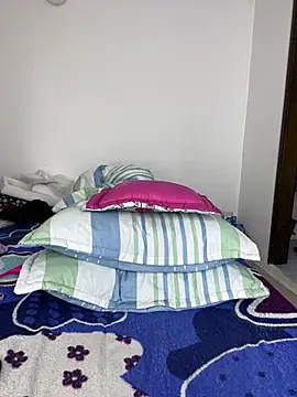 sandylau online show from March 26, 7:08 pm