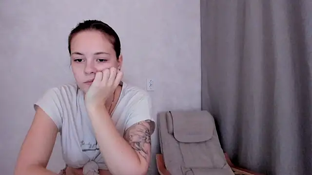 why again me online show from January 30, 5:49 pm