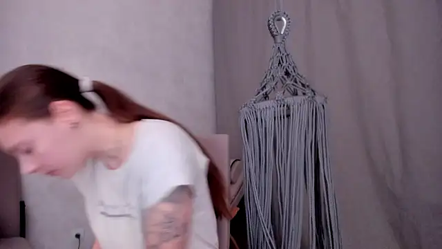 why again me online show from February 23, 6:34 pm