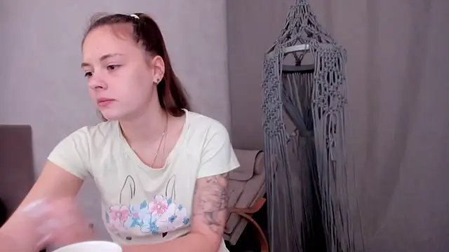 why again me online show from February 24, 8:14 pm