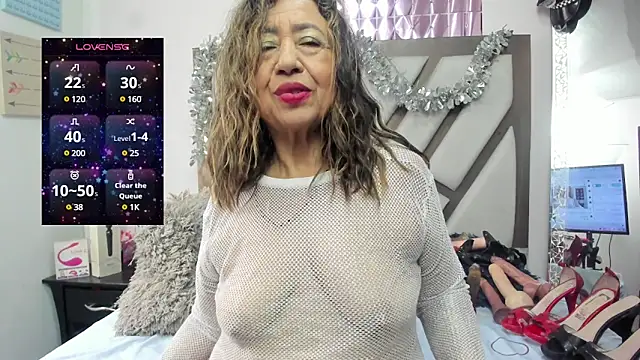 matureluna online show from March 16, 3:39 pm