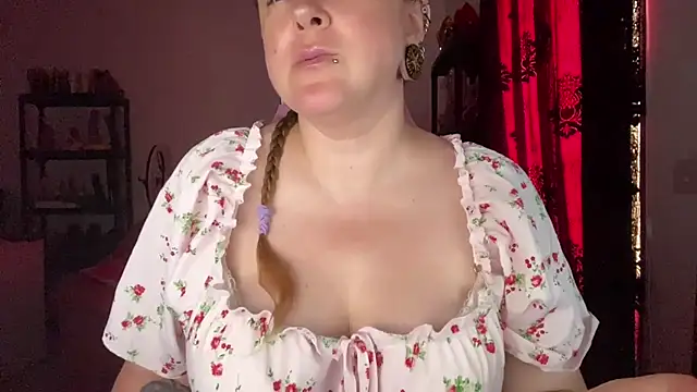 kisicaxx online show from July 20, 10:39 am