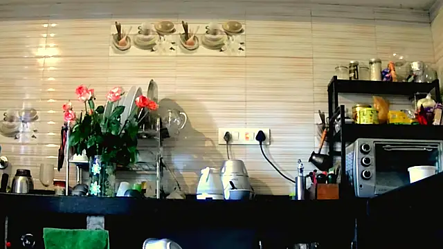 Snapshot of Fun4tipz chatting on November 16, 1:55 am Fun4tipz online show from November 16, 1:55 am