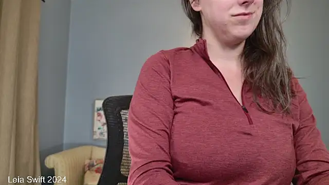 LeiaSwift online show from December 3, 12:16 pm