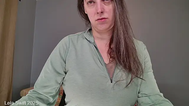 LeiaSwift online show from February 7, 11:01 am