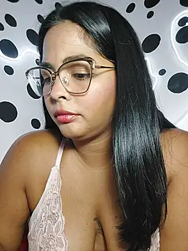 missmelissa  online show from July 6, 2:19 am