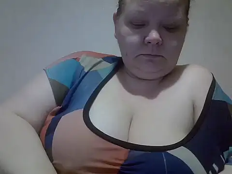Snapshot of Jane_Kissys chatting on May 9, 9:25 am Jane Kissys online show from May 9, 9:25 am