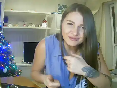 Snapshot of Valerivv chatting on January 18, 1:52 am Valerivv online show from January 18, 1:52 am