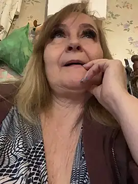 Irina2909xh online show from December 21, 9:38 am