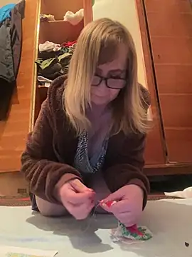 Irina2909xh online show from February 7, 10:35 pm