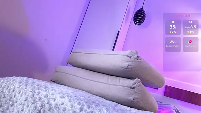 S3Xyes online show from April 21, 12:34 am