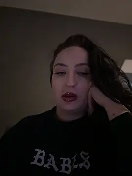 itsCassie online show from March 17, 8:40 pm