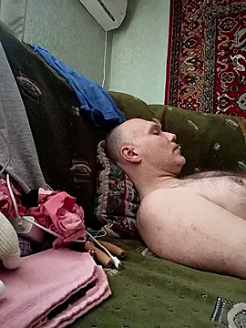 Sam Colt online show from April 20, 7:00 am