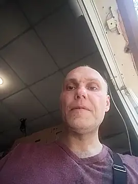 Snapshot of Sam_Colt chatting on May 8, 12:54 pm Sam Colt online show from May 8, 12:54 pm