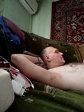 Snapshot of Sam_Colt chatting on May 18, 2:56 pm Sam Colt online show from May 18, 2:56 pm