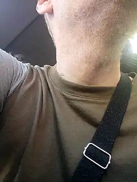 Snapshot of Sam_Colt chatting on May 20, 7:03 am Sam Colt online show from May 20, 7:03 am
