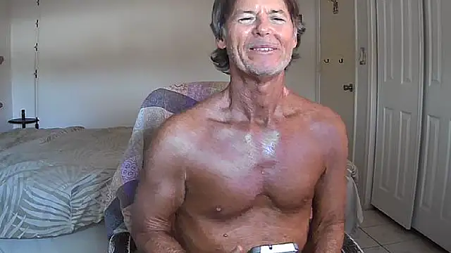 nakeedcowboi65 online show from March 31, 12:16 pm